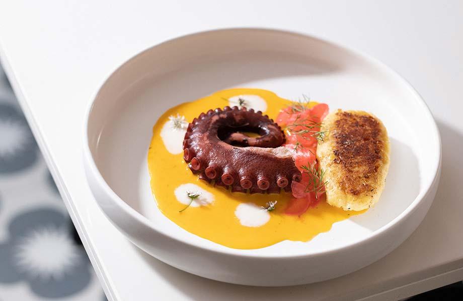 Dos Sucres-Cuenca-Ecuador-3 Dos Sucres-Cuenca-Ecuador-3